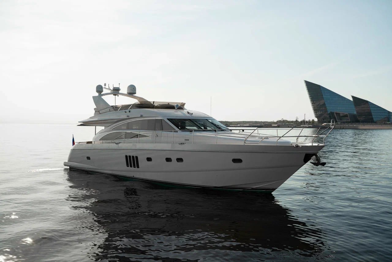 Princess 67